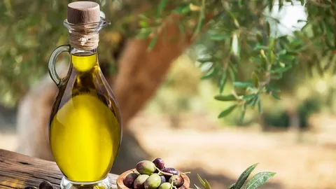 تصویر 4 از خرید روغن زیتون عطاری + قیمت فروش استثنایی